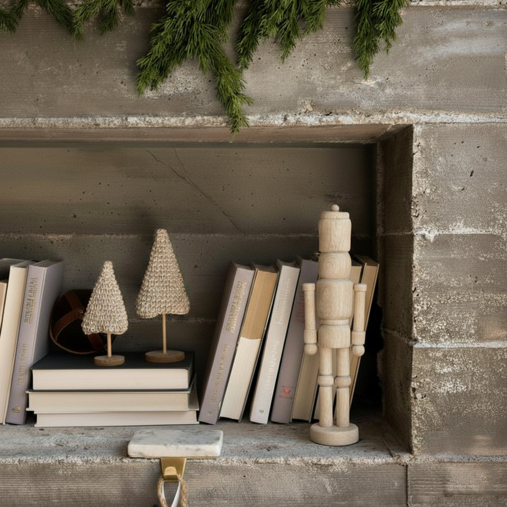 Cascanueces en madera