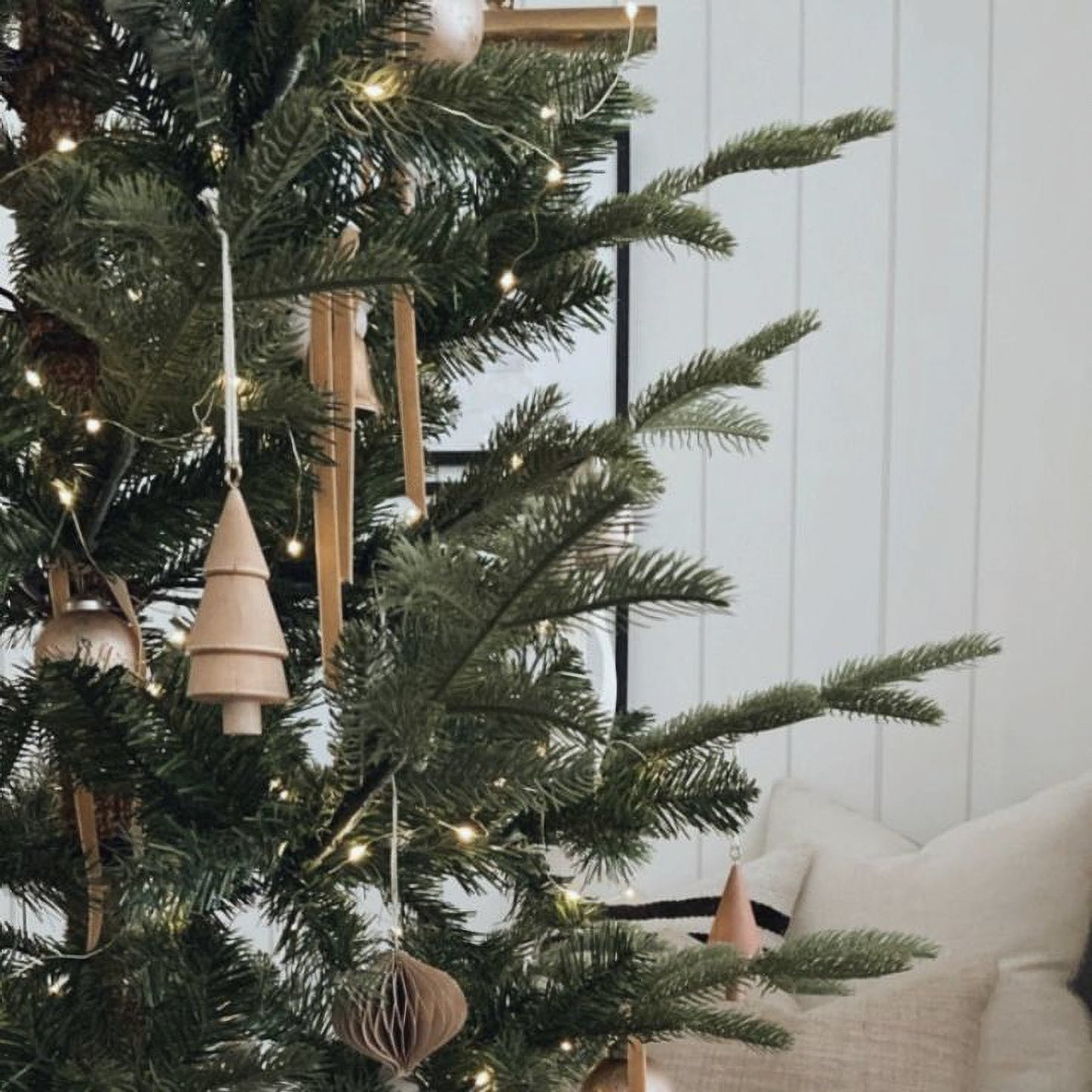 Adornos de madera para el árbol